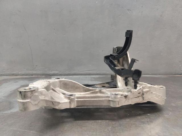 VAG 1K0199231K Silentblock del brazo de suspensión  en stock Terrassa