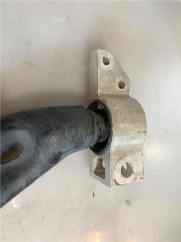 1K0199231K Silentblock del brazo de suspensión  en stock Castellón