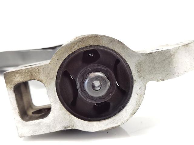 VAG 1K0199232J Buje delantero inferior del brazo de suspensión  disponible Valladolid