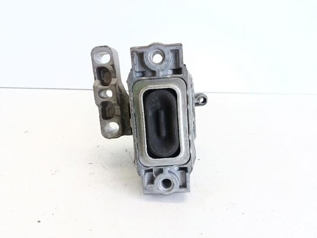 1K0199262CB Soporte de motor derecho  disponible Málaga
