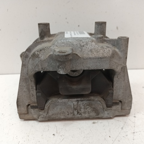 VAG 1K0199262CB Soporte de motor derecho  en stock Salamanca