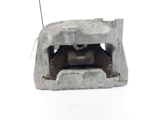 1K0199262L Soporte de motor derecho  en stock Sabadell