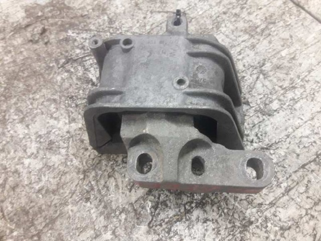1K0199262P Soporte de motor derecho comprar Girona