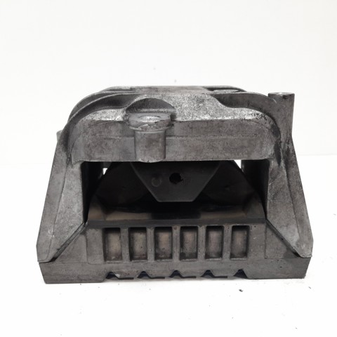 1K0199262P VAG Soporte de motor derecho  comprar en Oviedo