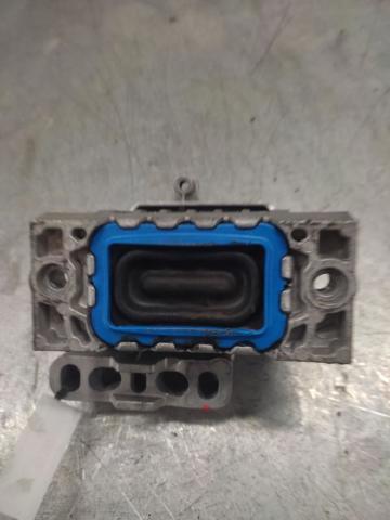 1K0199262P VAG Soporte de motor derecho comprar Alcalá