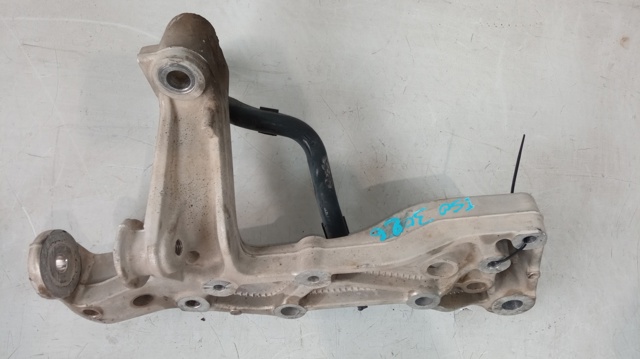 1K0199295E Soporte de viga delantera  disponible Burgos