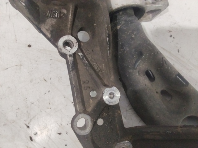 VAG 1K0199295E Soporte de viga delantera  disponible Lugo