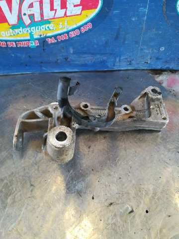 VAG 1K0199295E Soporte de viga delantera  en stock Valencia
