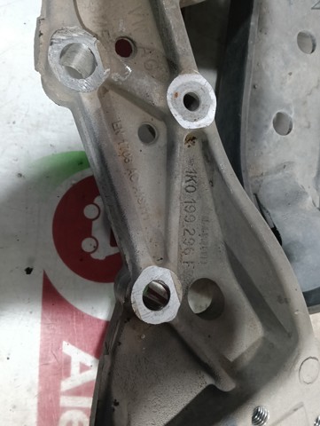 1K0199296 Brazo inferior derecho de la suspensión delantera  disponible Burgos