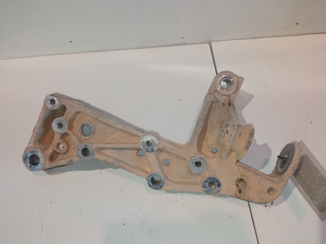 1K0199296 VAG Brazo inferior derecho de la suspensión delantera  en stock Huelva