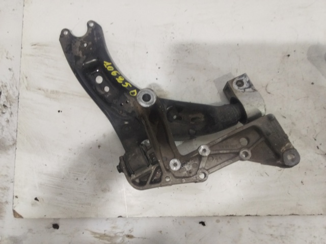 VAG 1K0199296E Soporte de viga delantera comprar Barcelona