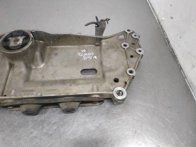 VAG 1K0199369F Soporte inferior del motor  en stock Salamanca