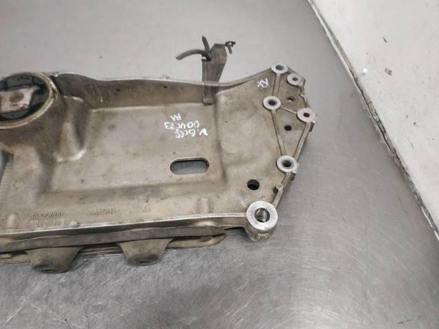 1K0199369F Soporte inferior del motor comprar Almería