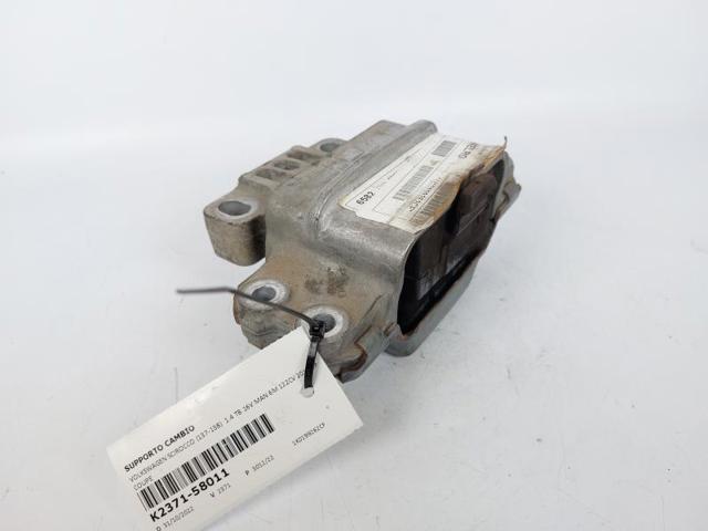 1K0199555L Soporte izquierdo del motor  en stock Castellón