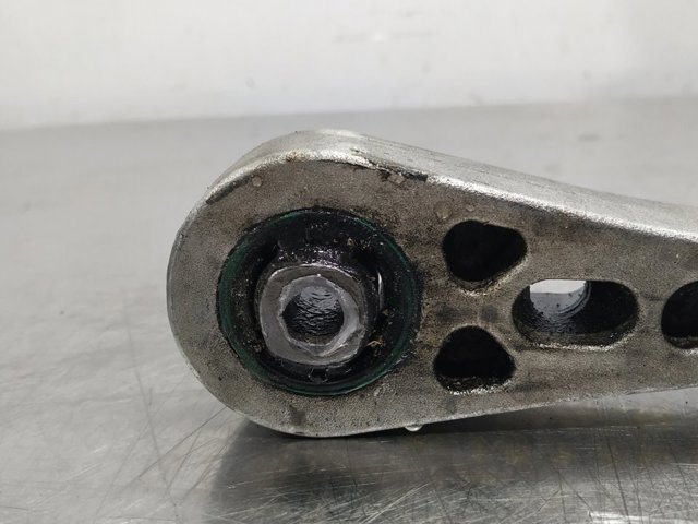 1K0199855 Soporte del soporte trasero del motor  comprar en Reus