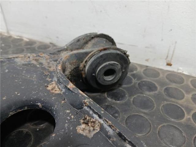 1K0407151AA VAG Brazo inferior izquierdo de la suspensión delantera  en stock Córdoba
