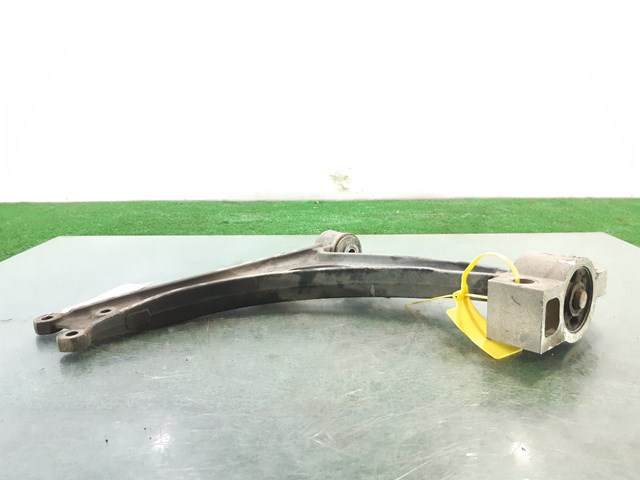 1K0407151AC Brazo inferior izquierdo de la suspensión delantera  comprar en Zaragoza