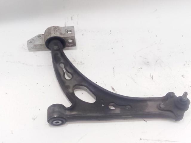 1K0407151AD VAG Brazo inferior derecho de la suspensión delantera  en stock Huelva