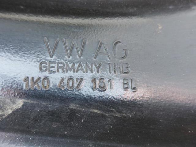 VAG 1K0407151BL Brazo inferior izquierdo de la suspensión delantera  en stock Terrassa