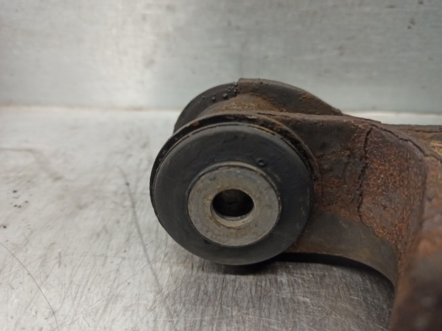 VAG 1K0407152AB Brazo inferior derecho de la suspensión delantera comprar Barcelona