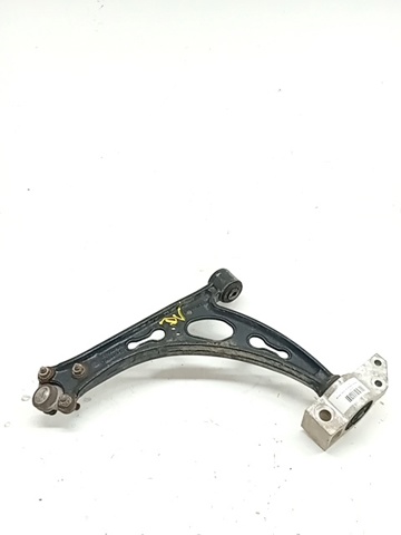 1K0407152AC Brazo inferior derecho de la suspensión delantera  en stock Granada