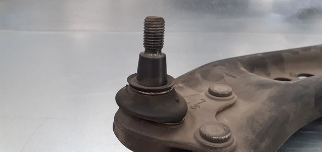 1K0407152AC VAG Brazo inferior derecho de la suspensión delantera comprar Madrid