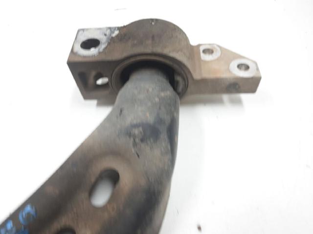 1K0407152BD Brazo inferior derecho de la suspensión delantera  disponible Burgos