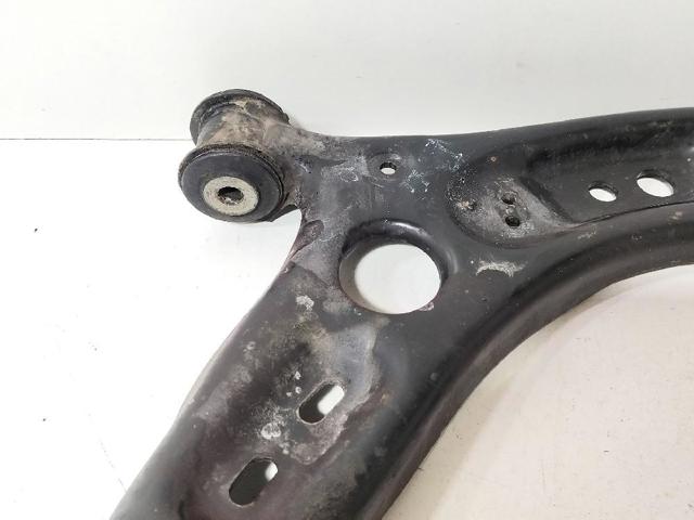 1K0407152BD Brazo inferior derecho de la suspensión delantera  comprar en Zaragoza