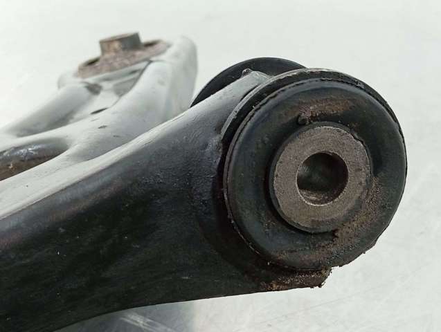 1K0407152BG VAG Brazo inferior derecho de la suspensión delantera  comprar en Oviedo