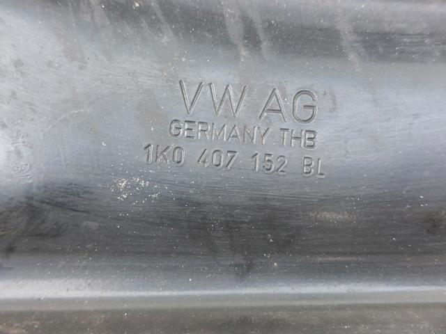 1K0407152BL Brazo inferior derecho de la suspensión delantera  en stock Granada