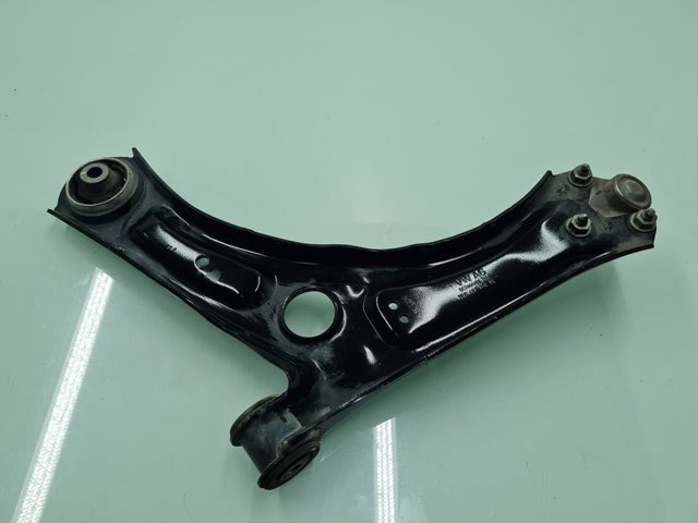VAG 1K0407152BL Brazo inferior derecho de la suspensión delantera comprar Barcelona