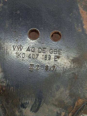 1K0407189E Brazo inferior izquierdo de la suspensión delantera  en stock Sabadell