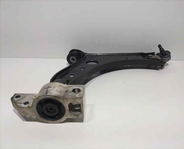 1K0407190E Brazo inferior derecho de la suspensión delantera  comprar en Reus