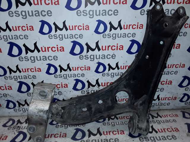 1K0407190E Brazo inferior derecho de la suspensión delantera  comprar en Pontevedra