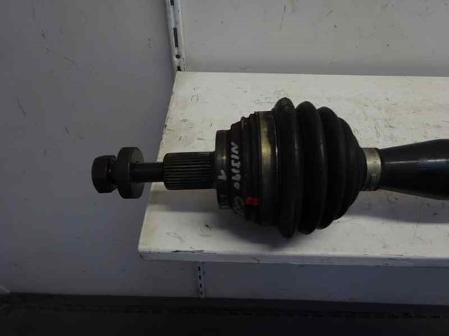 VAG 1K0407272DM Árbol de transmisión delantero derecho  en stock Terrassa