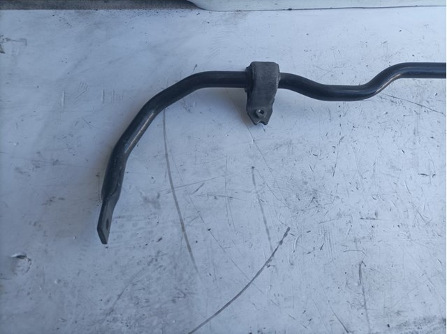 1K0411303 VAG Buje de barra estabilizadora delantera  en stock Córdoba