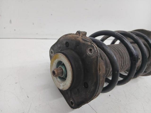 1K0412331C Soporte del amortiguador delantero  comprar en Reus