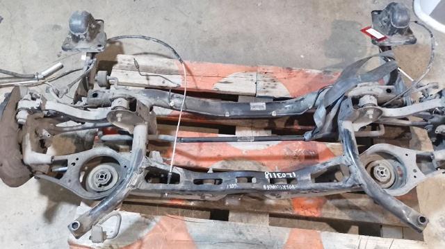 1K0505315BH Subchasis trasero soporte motor  disponible Málaga