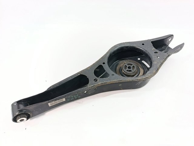 1K0505371 VAG Brazo inferior trasero izquierdo/derecho  en stock Córdoba