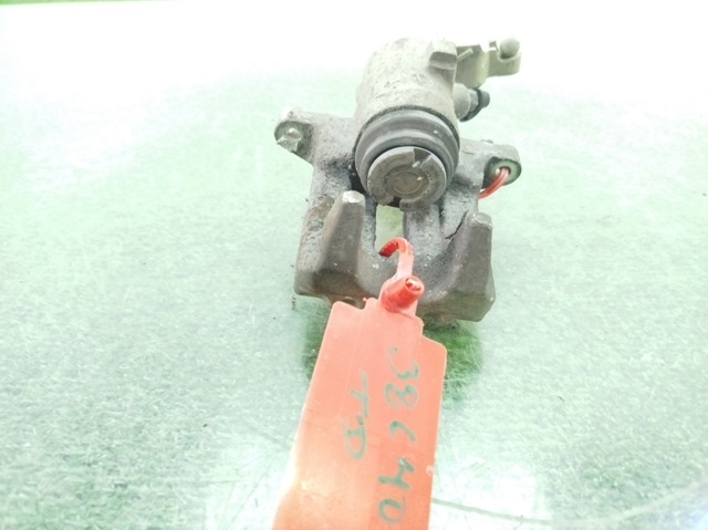 1K0505436AE Mangueta trasera derecha  disponible Utrera