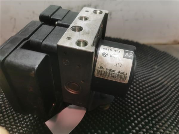 Unidad hidraulica abs para seat leon (1p1) 1.9 tdi bxe 1K0614117J