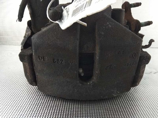 1K0615124M VAG Pinza de freno delantera derecha  en stock Huelva