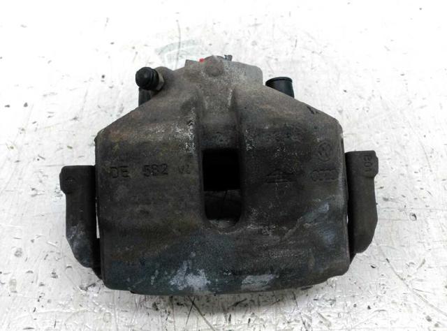 1K0615124M Pinza de freno delantera derecha  en stock Sabadell