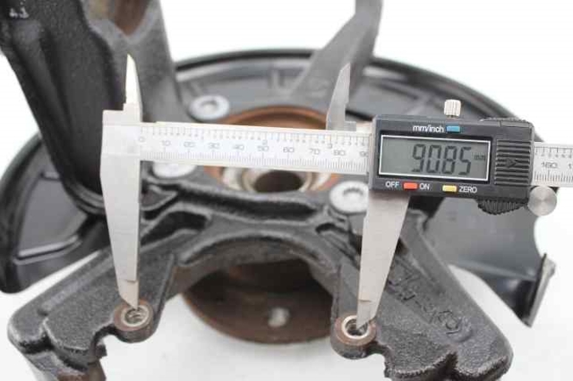 VAG 1K0615312 Mangueta delantera izquierda comprar Barcelona
