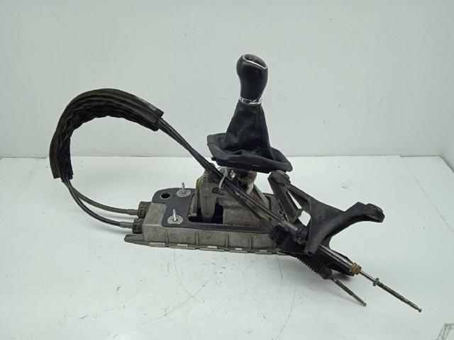 1K0711049CH VAG Mecanismo selector de marchas  disponible Alicante