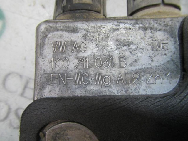 VAG 1K0711050A Palanca de cambios comprar Barcelona