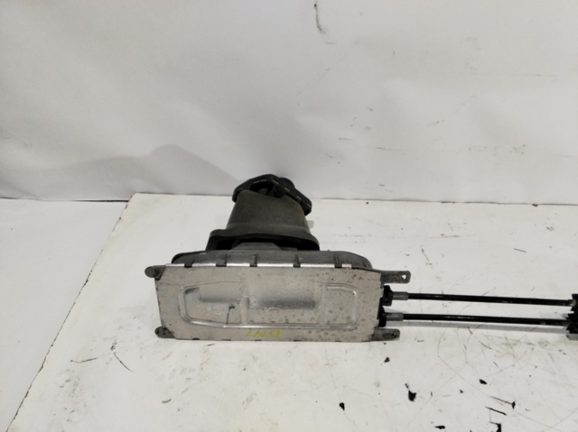 VAG 1K0711061B Mecanismo selector de marchas  disponible España