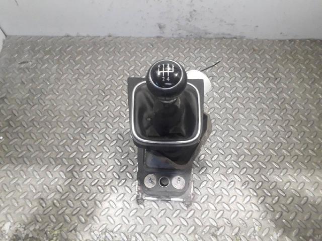 1K0711091A VAG Cubierta de la consola de la palanca de cambios automática  comprar en Oviedo
