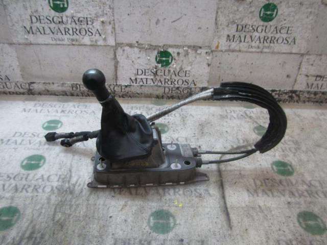 Pomo de palanca de cambios Altea  monovolumen (2004-2015) original desde 75,50 €