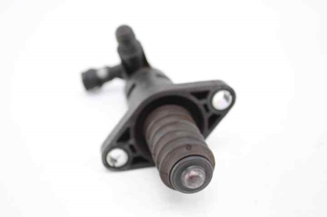 1K0721261L Bombin de embrague  en stock Sabadell